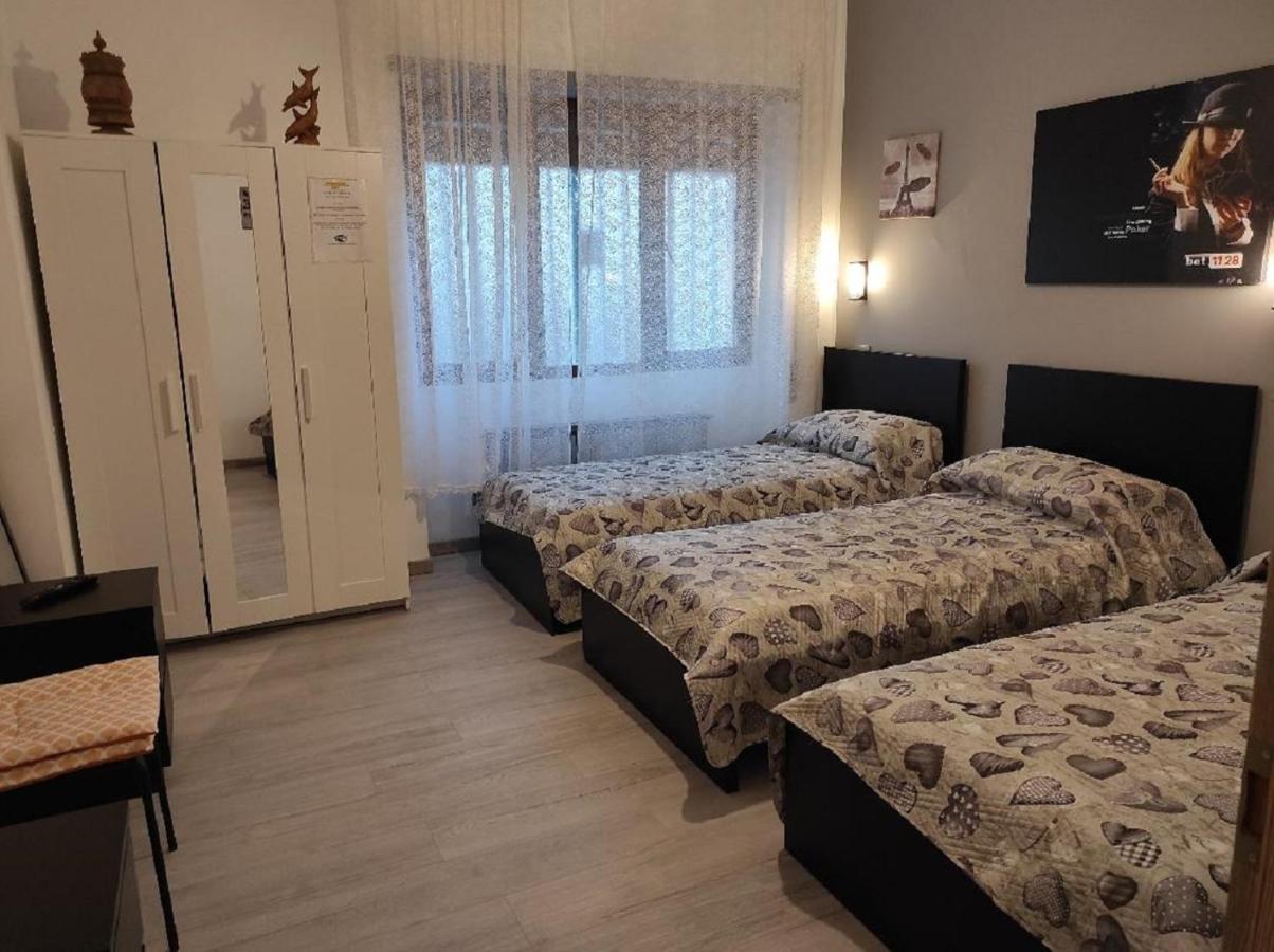 Blue Marine Di Ostia Hotel ภายนอก รูปภาพ